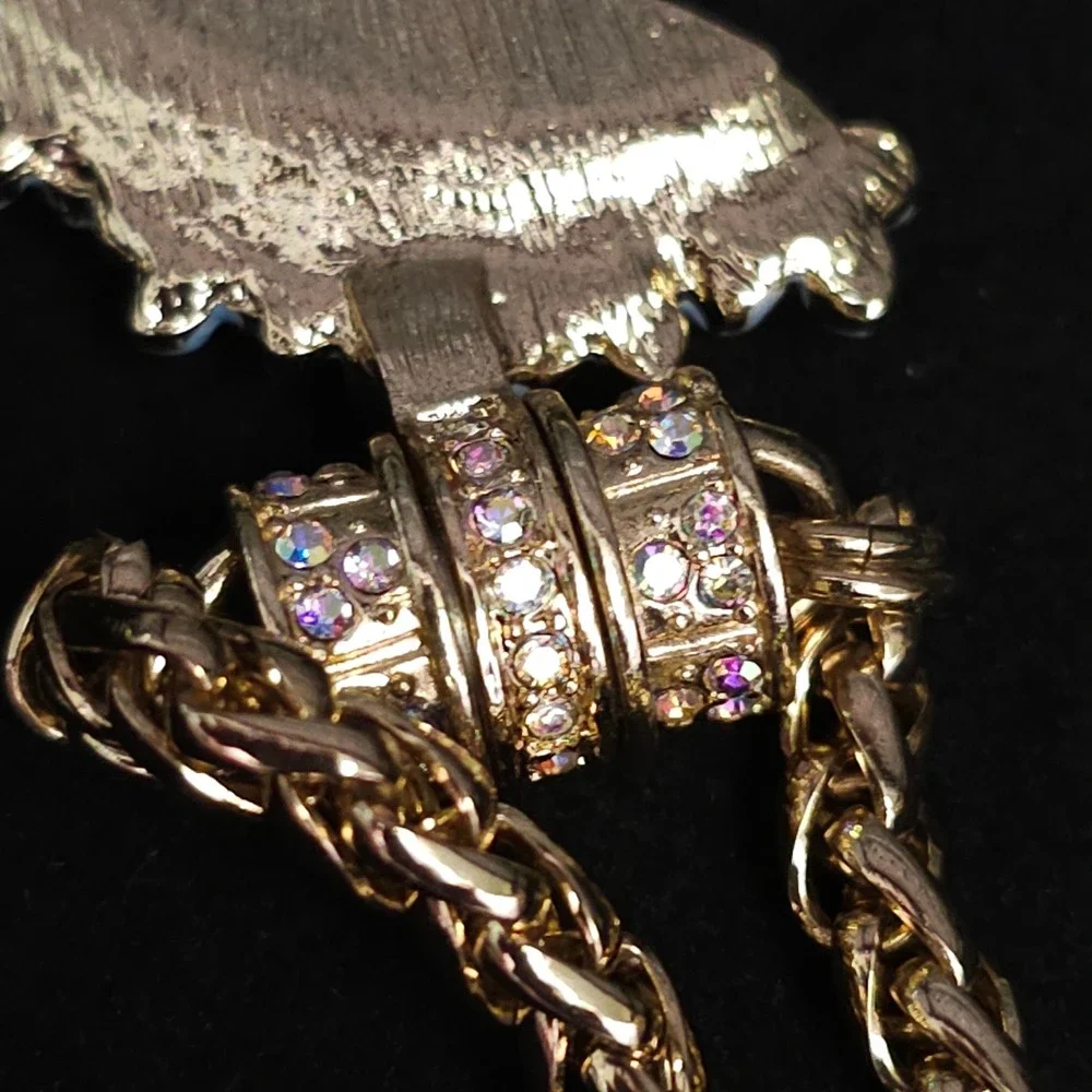 Kirks‎ Folly Goddess Moon Magnetic Necklace & Pendant 30